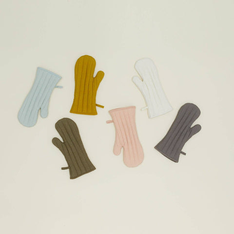 Simple Linen Oven Mitts