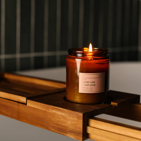 dilo Candle: No. 12 Winter Rose + Pine